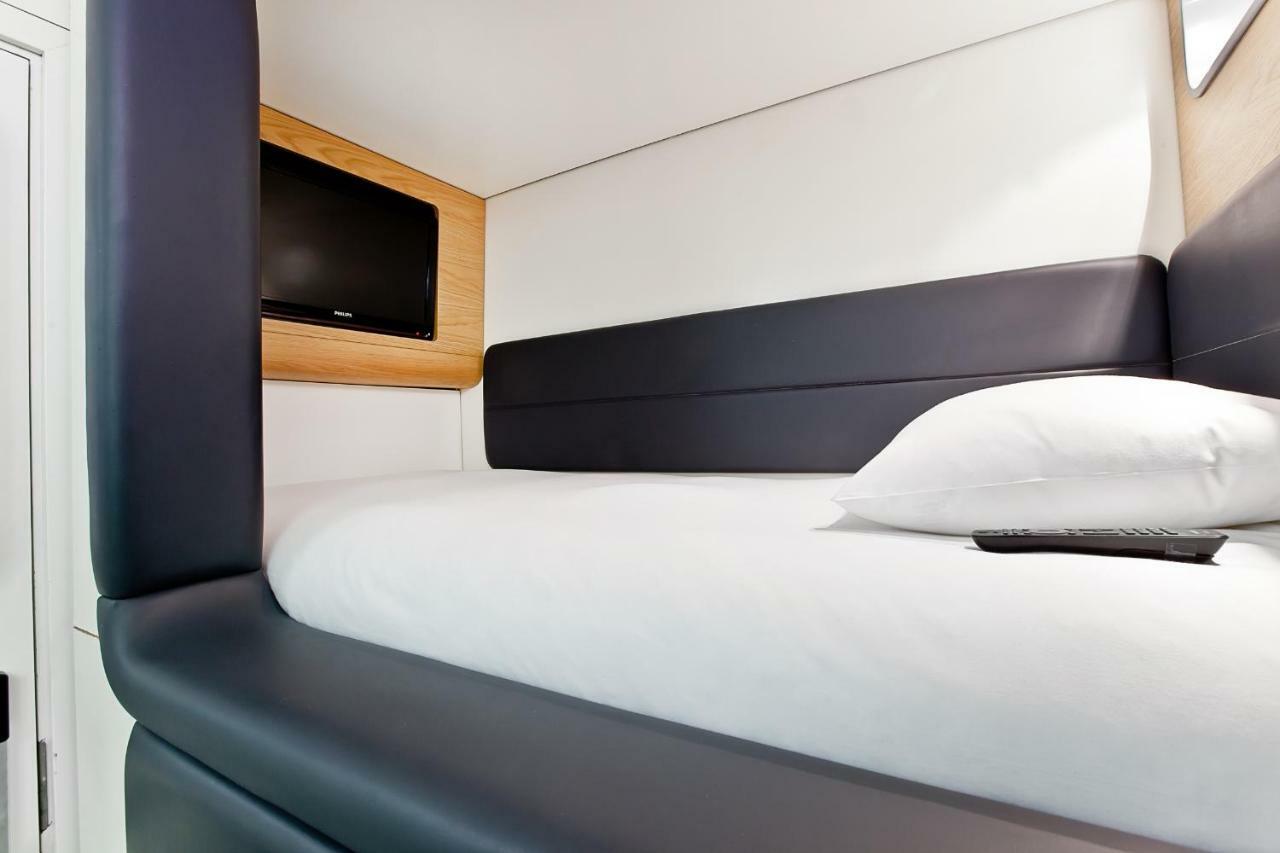Yotelair London Heathrow Airport Hillingdon Extérieur photo