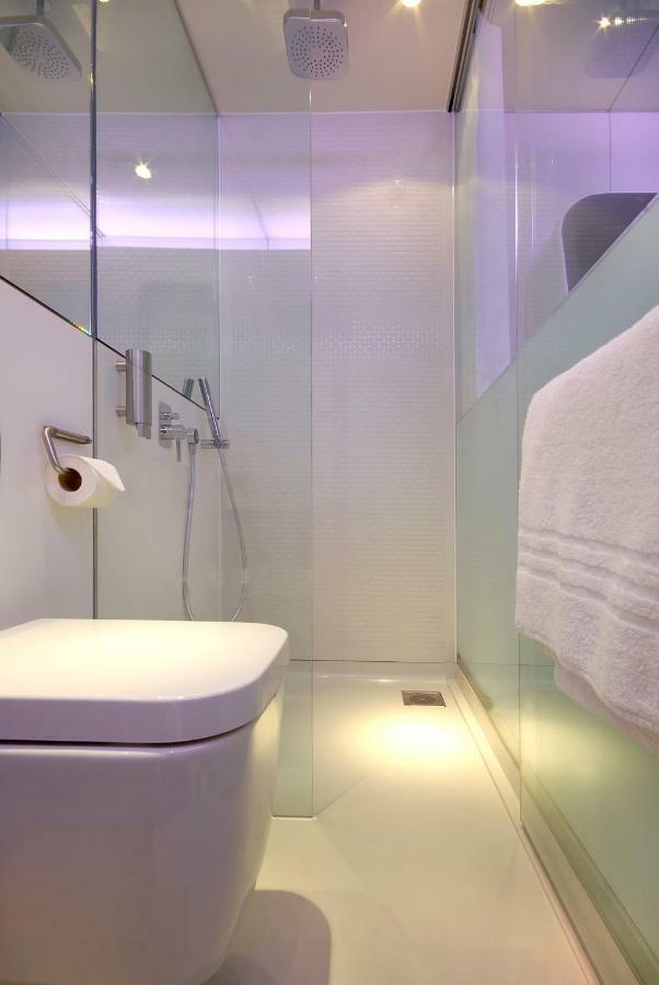 Yotelair London Heathrow Airport Hillingdon Extérieur photo