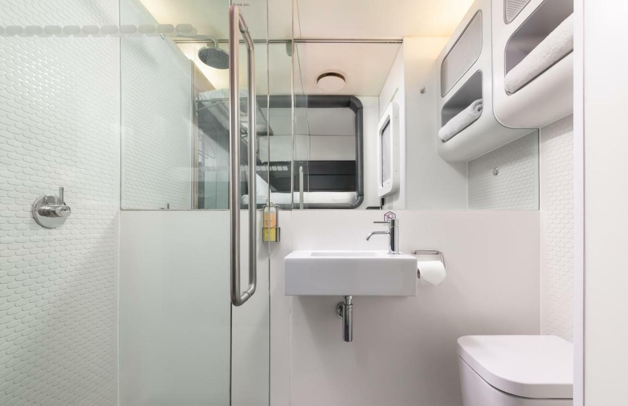 Yotelair London Heathrow Airport Hillingdon Extérieur photo