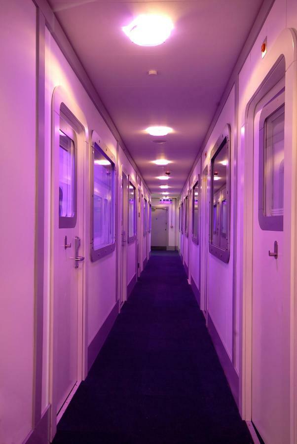 Yotelair London Heathrow Airport Hillingdon Extérieur photo